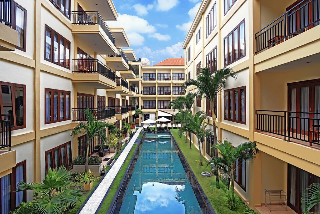 Kuta Town House Apartments Exterior photo